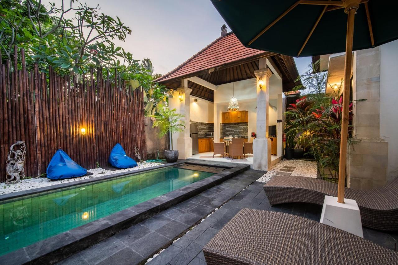 Villa Banua Seminyak Dış mekan fotoğraf